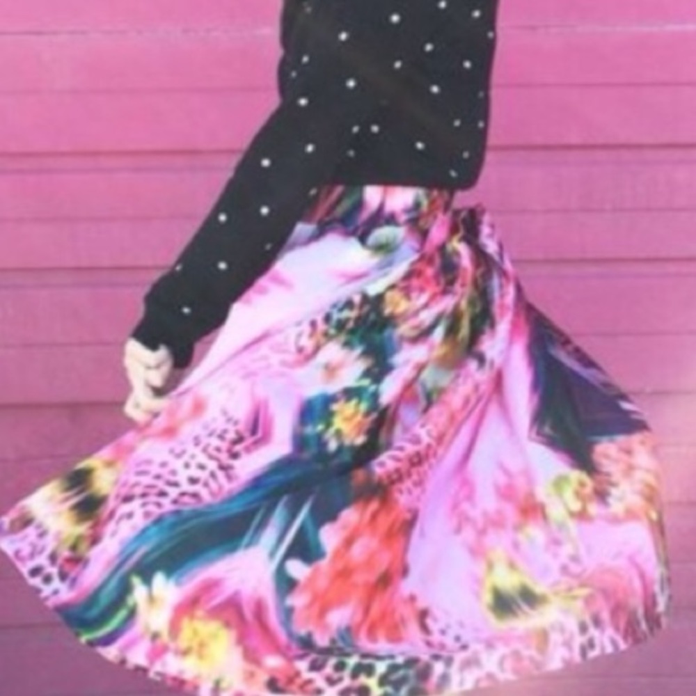 🎉 Host Pick 🎉 Leopard Garden Midi Skirt - Picture 4 of 4